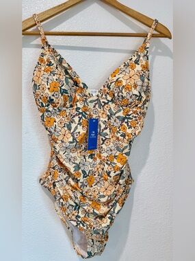 NWT Cupshe Orange Ditsy Floral Plunging Neck Tummy Control One Piece Swimsuit L